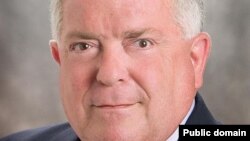 چارلز فریمن، سفیر پیشین آمریکا در عربستان سعودی 