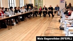 Представители Объединенных профсоюзов и Фонда Фридриха Эберта изучили условия, в которых работают сотрудники супермаркетов Грузии