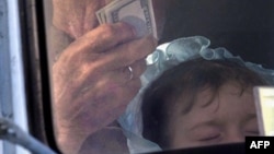 Нохчийчохь тIом болабелча ГIалгIайчу бевддачу нохчийн мухIажирша республикин дозанехь ахча кечдора, шаьш дехьадовлуьйтург дала, Деч2000