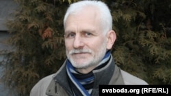 Алесь Бяляцкі