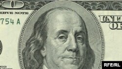 اپرا در سال ۲۰۰۶ نزديک به۵۸ ميليون و ۳۰۰ هزار دلار در راه کمک های انسانی اهدا کرد.