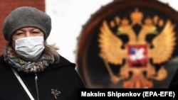 Жінка у московському метро. 19 березня 2020 року