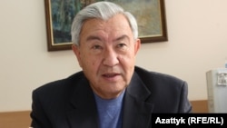 Накен Касиев.