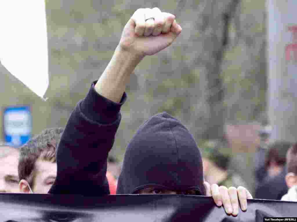 В столице России прошло первомайское шествие националистов. 2011.