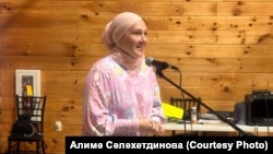 Алима Салахутдинова