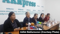 Участники пресс-конференции.