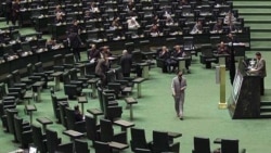 تبعیض در اصل ۱۱۵ قانون اساسی