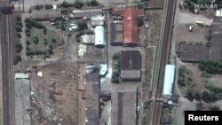 Оленивка, акси маҳвораӣ аз болои зиндони таркида