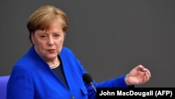 За словами Меркель, у німецької прокуратури є достатньо доказів причетності Росії до хакерської атаки у 2015 році