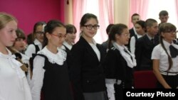 Актаныштагы интернат-гимназиядә укучылар