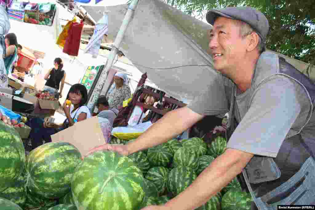Сладкий арбуз, не пожалеете!