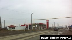 Нохчийчоь -- Кху мехкадаьттан станцин долахоо Мислаев Руслана ша шена апча тоьхнера Iедалш иза дIахьакха дагахь хилар хиича, ЧIуьлга-юрт, 26Чил2013