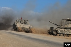 Ізраільская ваенная тэхніка каля памежнай агароджы на тэрыторыі Газы, 16 верасьня 2025 года.