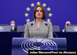 Світлана Тихановська під час виступу в Європарламенті. Страсбург, 24 листопада 2021 року