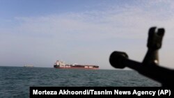 عکس از بایگانی 