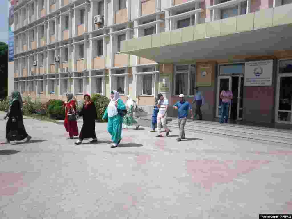 Таҷаммӯъи тоҷирони &quot;Саховат&quot; дар шаҳрдории Кӯлоб