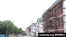 Від вуліцы Гандлёвай з вуліцы Няміга