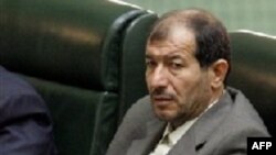 آقای محمد نجار می گوید که ایران متجاوزان را به شدت تنبیه می کند. (عکس: AFP)