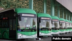 Бишкекке келген электробустар.