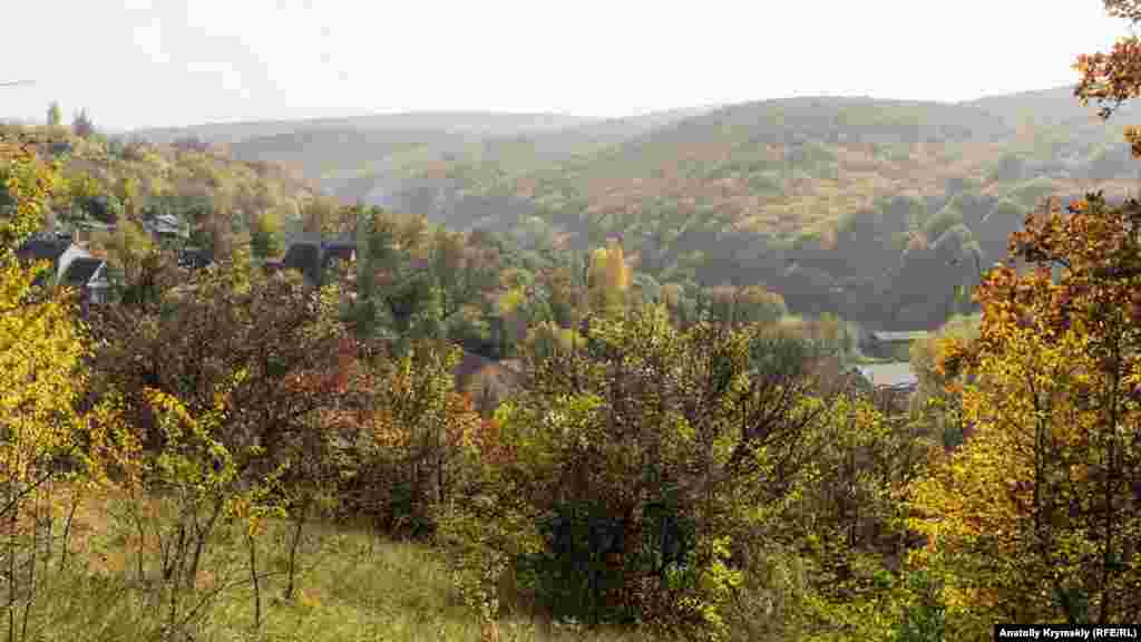 Atalıq Eli köyüne şarqiy taraftan manzara