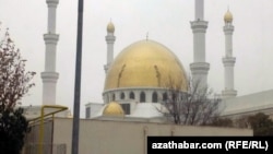 Marynyň metjidi (Arhiwden surat)