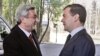 Russia -- President Dmitry Medvedev meets with his Armenian counterpart Serzh Sarkisian near Moscow.