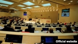 Несмотря на то что судьба пресловутых «ключей» остается нерешенной, принятие законодательных изменений в первом чтении стало серьезным шагом вперед. Рассматривать законодательный пакет во втором чтении депутаты будут уже после местных выборов в конце июня