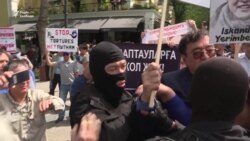 Десятки людей, які вимагали звільнити політв’язнів, затримано в Казахстані (відео)