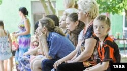 Беженцы из Украины в российском городе Ростов-на-Дону. 4 июня 2014 года.