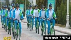 Tigirli ýörişe gatnaşyjylar. 