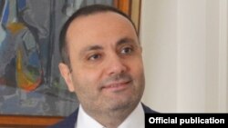 Ռուսաստանում Հայաստանի դեսպան Վարդան Տողանյան, արխիվ