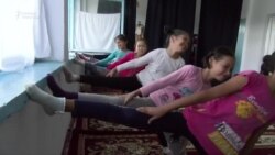 Элеттик бийчилер. Кайраттуу кыздын жеңиши