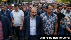 ARMENIA - Armenian opposition leader Nikol Pashinyan arrives to attend at a rally in Yerevan, Armenia, April 30, 2018