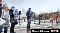 Митинг памяти Бориса Немцова в Великом Новгороде