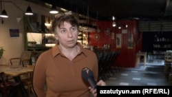 «Իլիկ» արտ-սրճարանի տնօրեն Անահիտ Սահակյանը զրուցում է «Ազատության» հետ, Երևան, 18-ը սեպտեմբերի, 2025թ.