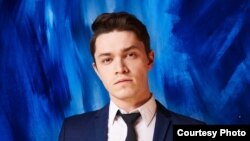 Виктор Лебедев