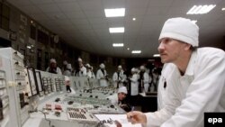 این تجهیزات می توانند در تاسیسات هسته ای غیر نظامی یا ساخت سلاح های هسته ای به کار روند.