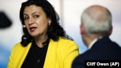 «Якщо Президент вважає, що на окупованих територіях Сходу України щось може відбуватися без відома Кремля, то це катастрофа», – вважає Іванна Климпуш-Цинцадзе