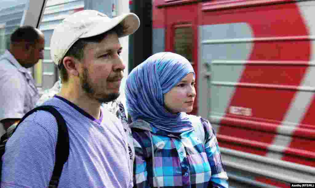 Кан тамырлары хирургы Рөстәм Әхмәтҗәнов кызы белән