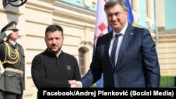 Президент України Володимир Зеленський і премʼєр-міністр Хорватії Андрей Пленкович у Києві, архівне фото