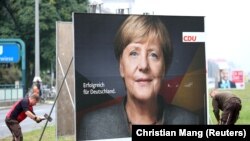 آنکلا مرکل، صدراعظم آلمان، برای هفتمین بار پیاپی در صدر این فهرست قرار دارد.