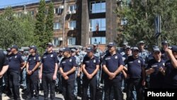 Armenia - Riot police are deployed outside a court building in Yerevan during a hearing on businessman Samvel Karapetian's arrest, June18, 2025.
