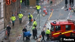 Машина элди сүзгөн жер. Ливерпуль, 26-май, 2025-жыл.