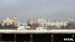 Столица Азербайджана - Баку   