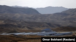 Ауғанстанның Логар уәлаятындағы "Мес Айнак" кен орнындағы қытай ғимараттары. Архивтен.