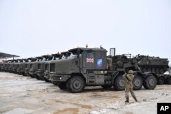 Британские войска и техника в Эстонии. Иллюстративное фото