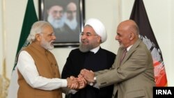 روسای جمهوری افغانستان، ایران و نخست‌وزیر هند پس از توافق ماه مه ۲۰۱۶ در مورد پروژه چابهار
