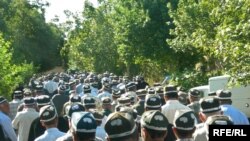 Кекса адвокат Саид Воҳидов¸ унинг ўлими тафсилотлари тарқалмай туриб¸ ими-жимида дафн қилинган.