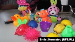 Игрушки, прошедшие экспертизу в ходе акции в Оше.
