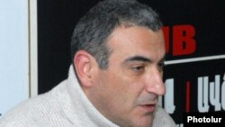 Экономический обозреватель газеты «Айкакан жаманак» Айк Геворкян